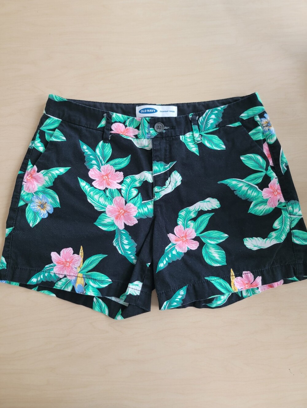Old Navy Black Floral Everyday Shorts with Pink & Green 100% Cotton Size 4